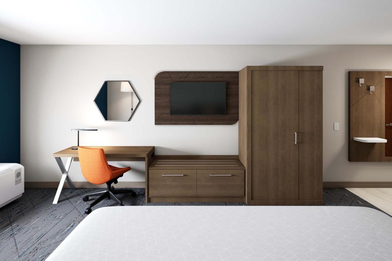 Holiday Inn Express & Suites Rhinelander By Ihg エクステリア 写真