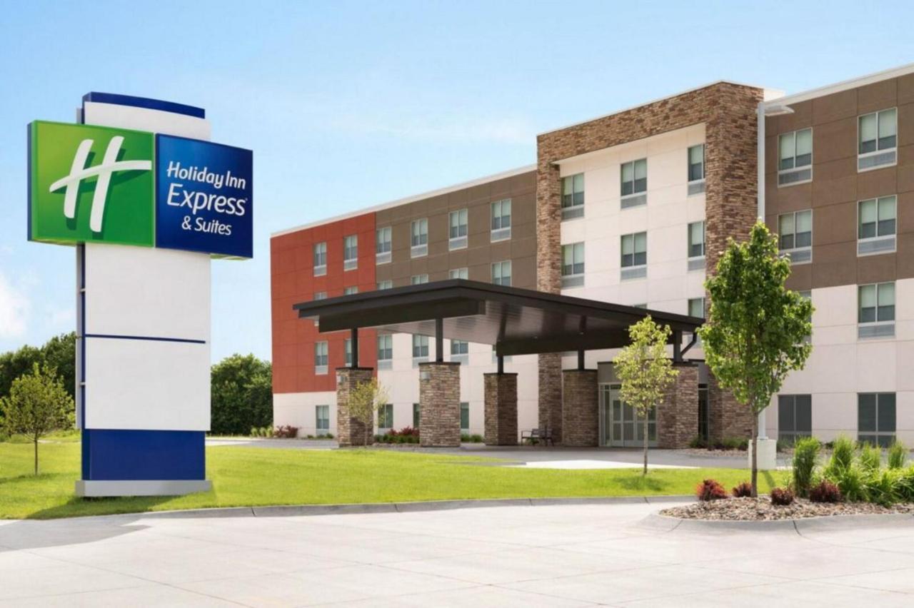 Holiday Inn Express & Suites Rhinelander By Ihg エクステリア 写真