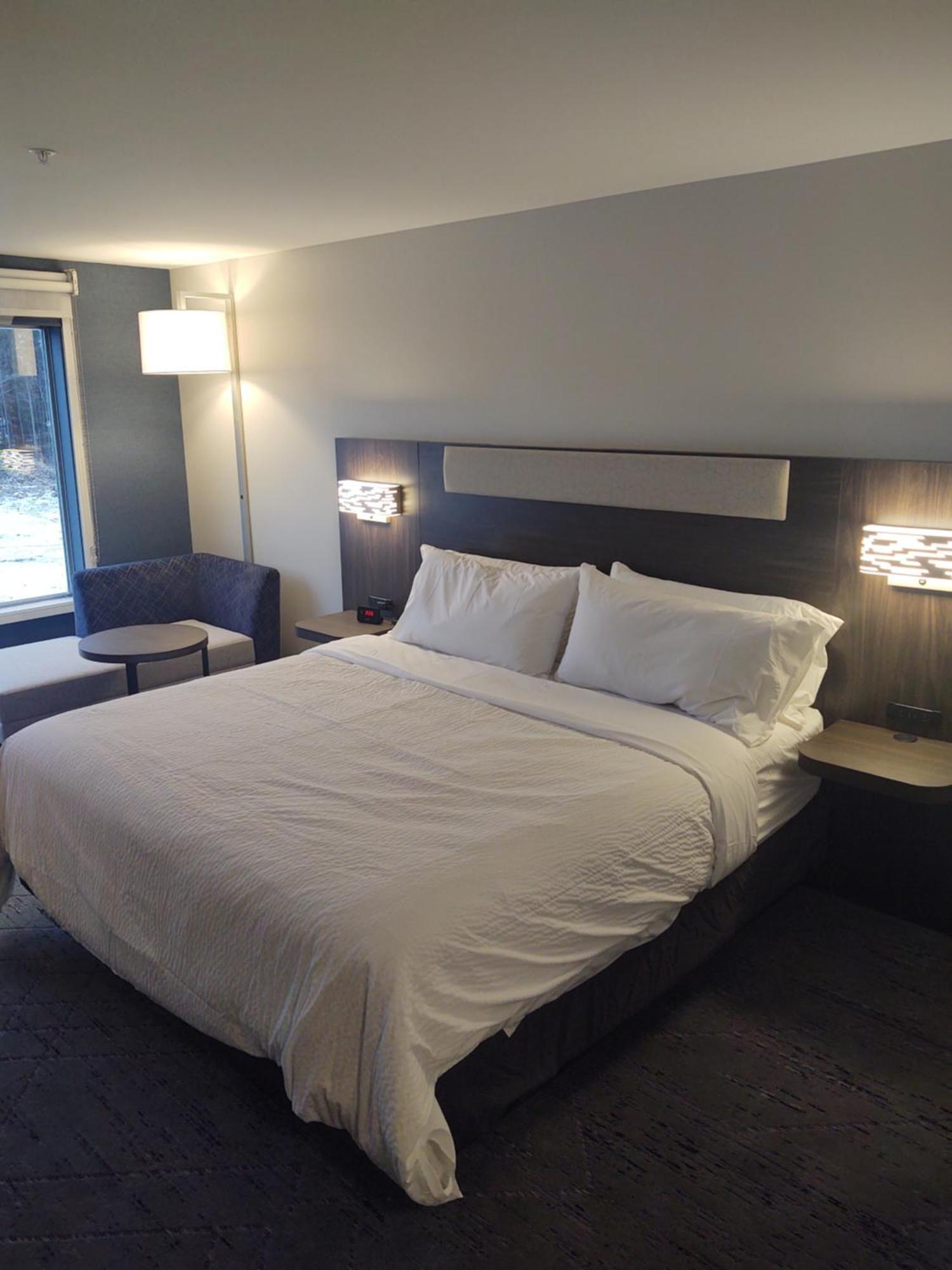 Holiday Inn Express & Suites Rhinelander By Ihg エクステリア 写真