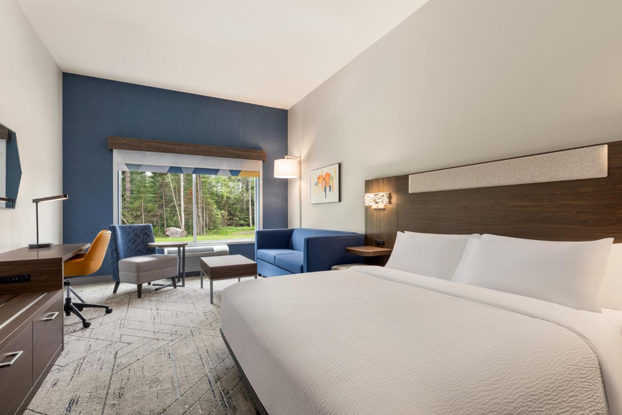 Holiday Inn Express & Suites Rhinelander By Ihg エクステリア 写真